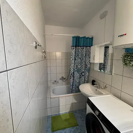 Apartament Taki's Place *