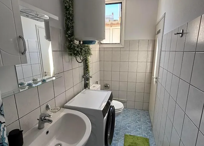 Taki's Place * Кавала