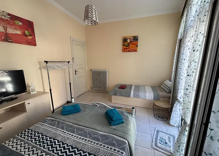 Taki's Place Апартаменты *